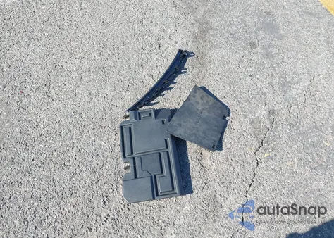 2011 Infiniti G37 Journey z USA, uszkodzony, nr VIN JN1CV6APXBM302956